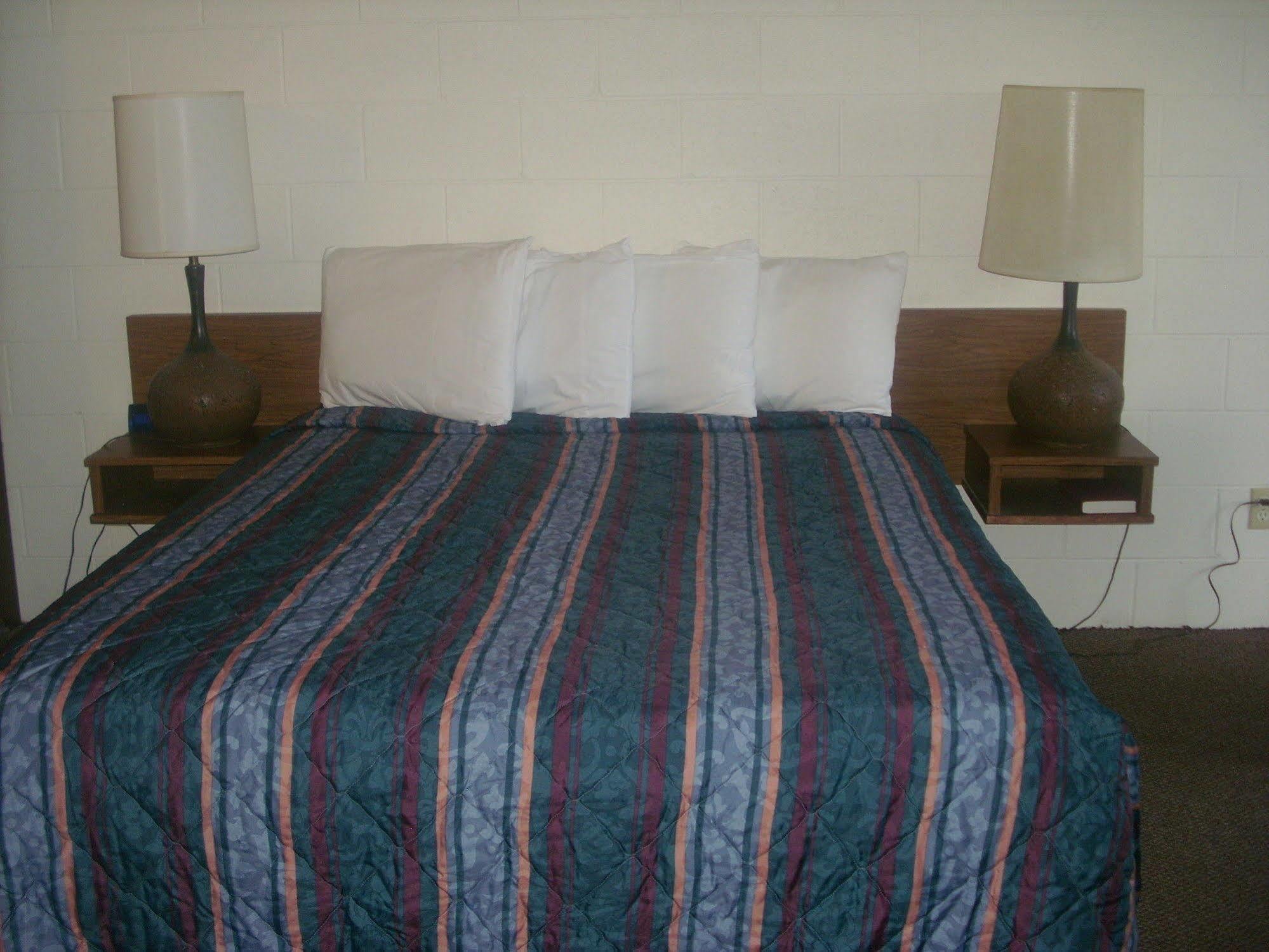 M&M Motel Connell Luaran gambar