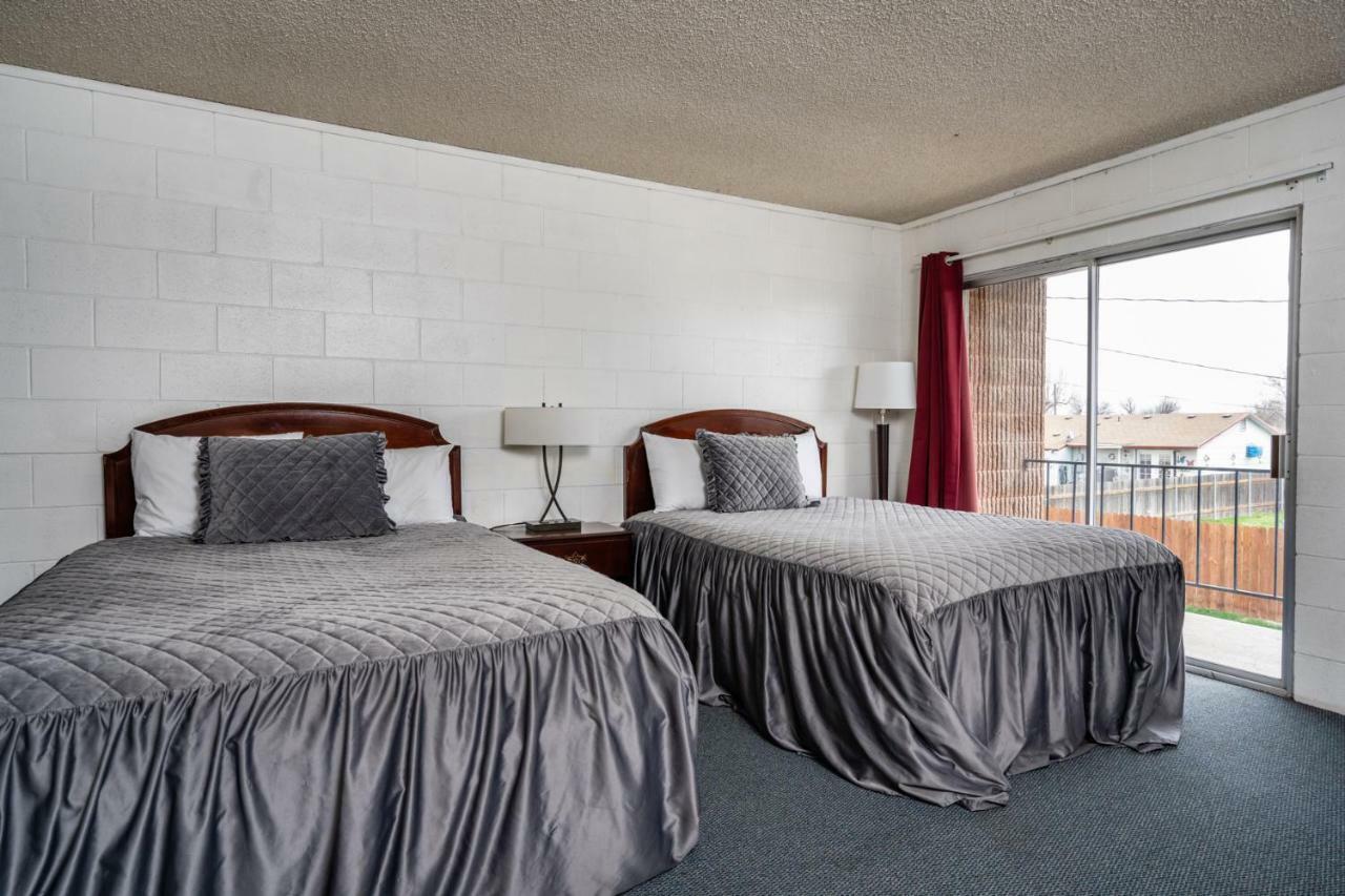 M&M Motel Connell Luaran gambar