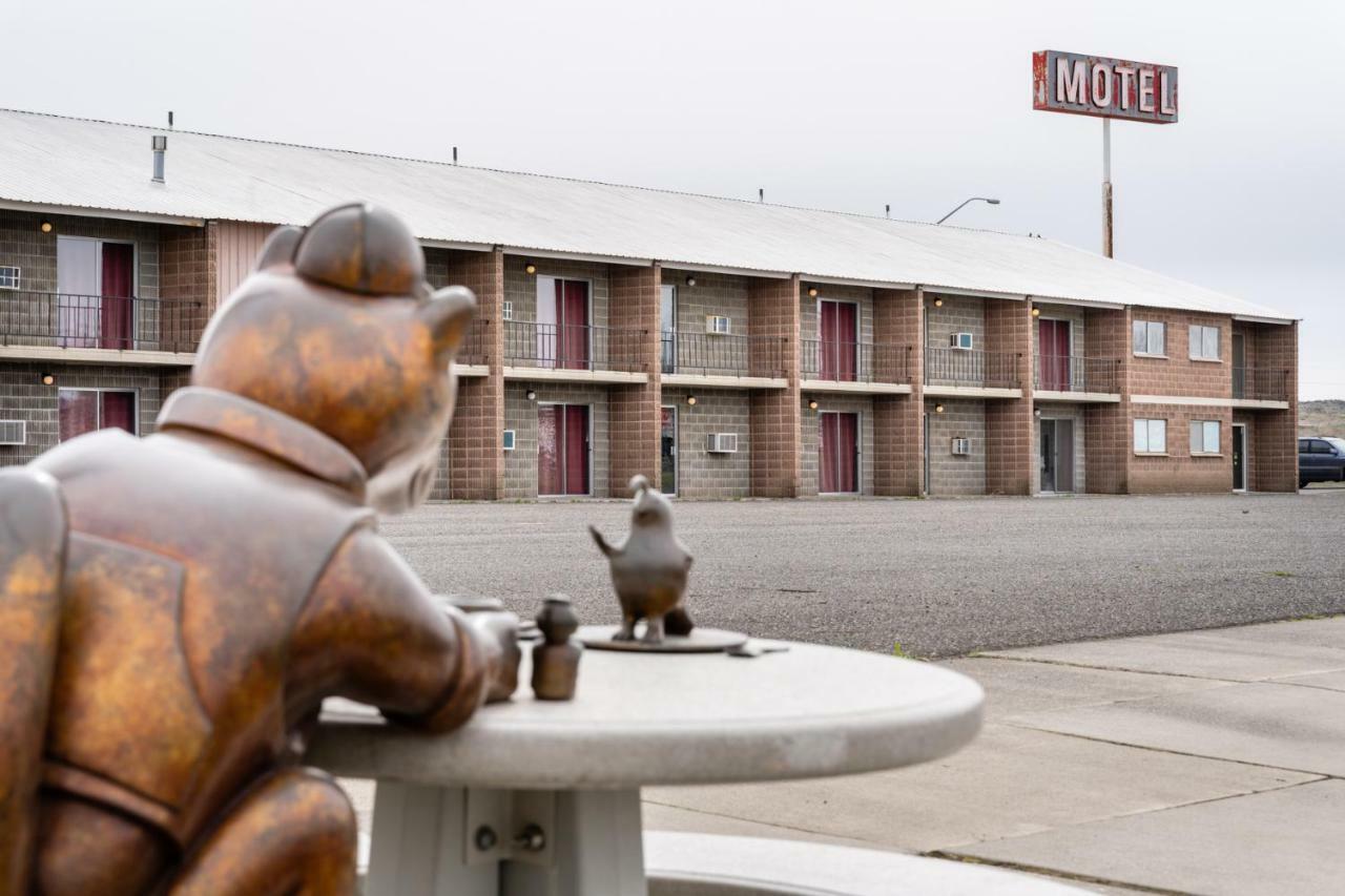 M&M Motel Connell Luaran gambar